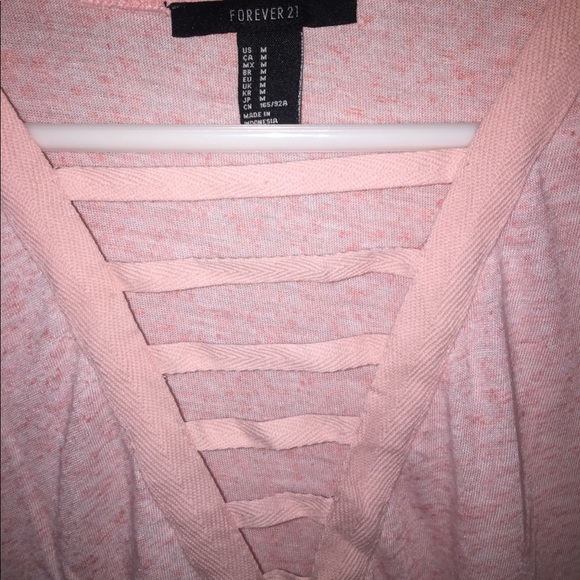 Pale pink tank top - Picture 2 of 3